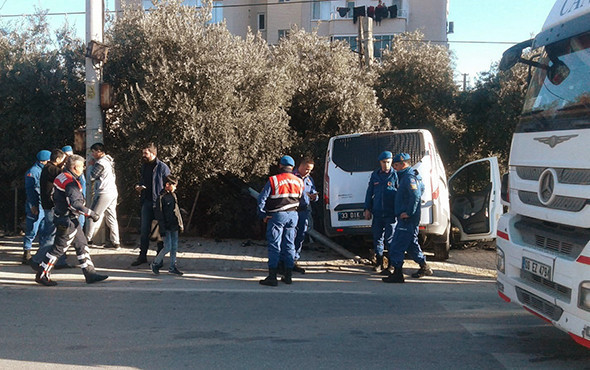 Askeri araç kaza yaptı: Çok sayıda yaralı var! - Resim: 1