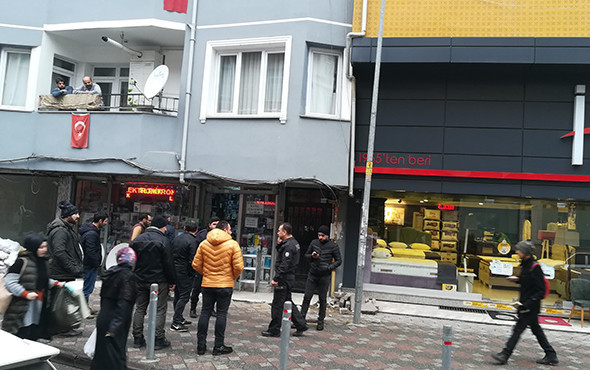 Liselilerin kavgasını ayırmak isteyen esnaf bıçaklandı! - Resim: 3