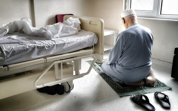 Seyyid Tahir Özışık eli öpülen bir adamdı ama eşi söz konusu olunca el de öperdi - Resim: 3