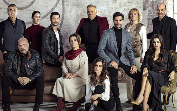 Piyasaya bomba gibi giren Halka dizisine flaş transfer yapıldı - Resim: 1