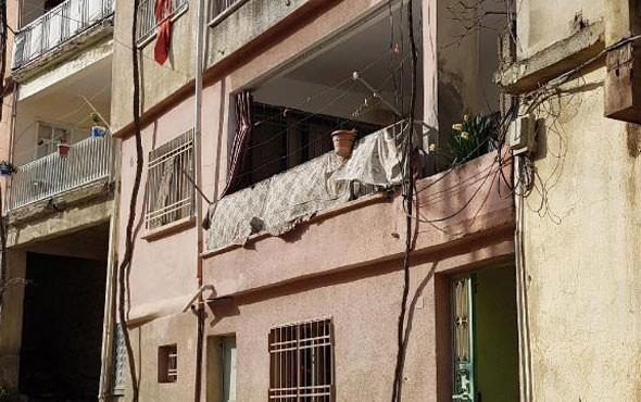 Eşini dört parçaya bölen kadın tutuklandı! - Resim: 2