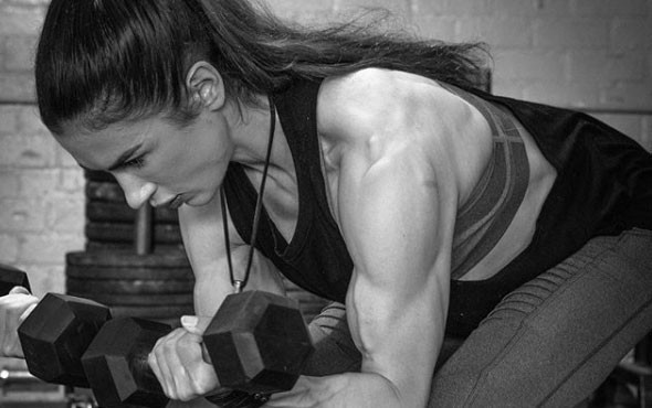 Yıllar içinde bambaşka birine dönüşen kadını şu anda kimse tanıyamıyor - Resim: 2