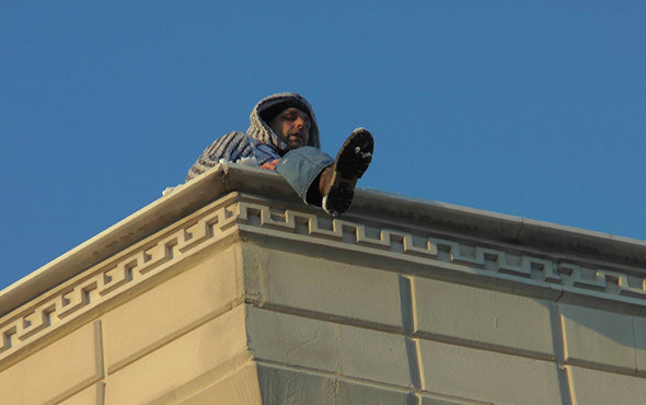 İntihara kalkışan kişiyi İl Emniyet Müdürü ikna etti! - Resim: 2