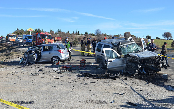 Karşı şeride geçince faciaya neden oldu: Çok sayıda ölü var! - Resim: 2