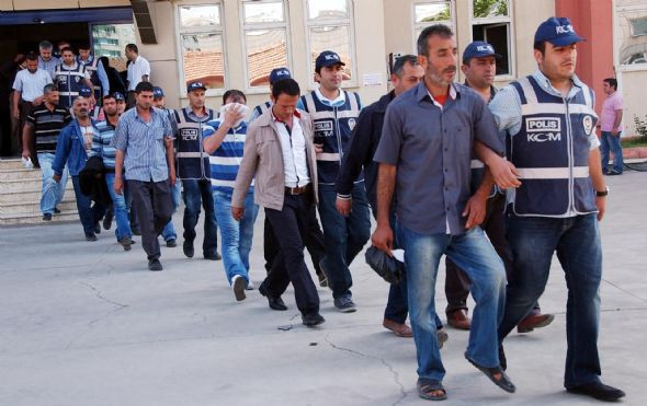 PKK'nın finansör kaçakçıları adliyede  - Resim: 2