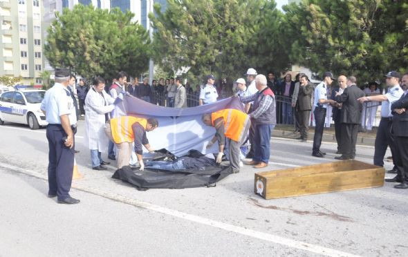 Bir anlık dalgınlık canına mal oldu! - Resim: 2
