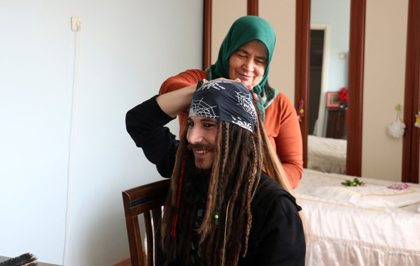 İşte  bu da 'Sivaslı Jack Sparrow'! Yok böyle bir hayranlık... - Resim: 3