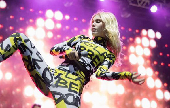 Aleyna kıyafetine servet ödedi! - Resim: 2