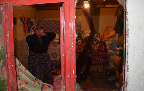 80’lik nene hırsızın kabusu oldu!  - Resim: 4