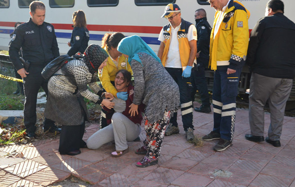  Bu acıya yürek dayanmaz ! Anne acı haberi alınca yıkıldı - Resim: 2