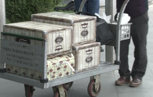 Suudi Savcı cinayet için geldi koli koli kuruyemiş aldı - Resim: 1