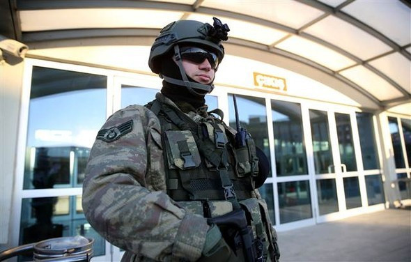 İstanbul'da ilk darbe duruşması kuş uçurulmuyor - Resim: 1