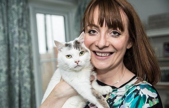 Kahraman kedi sahibini ölümden kurtardı! - Resim: 3