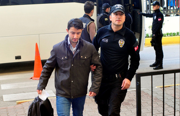 Flaş Bylock dalgası! Gaybubet evinde basıldılar eşleri de... - Resim: 4