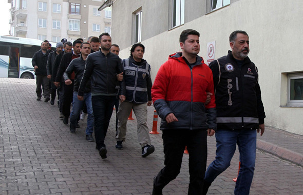 Gaybubet evine FETÖ baskını! Subay, hakim, mahrem 'Abi'ler ve... - Resim: 1