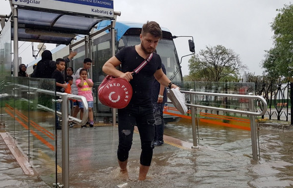 Hem dolu hem yağmur! Arka arkaya hava durumu alarmı - Resim: 3