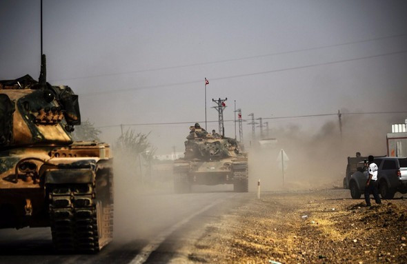 Sınırda hareketlilik sürüyor tanklar ve iş makinaları sınırı geçti - Resim: 3