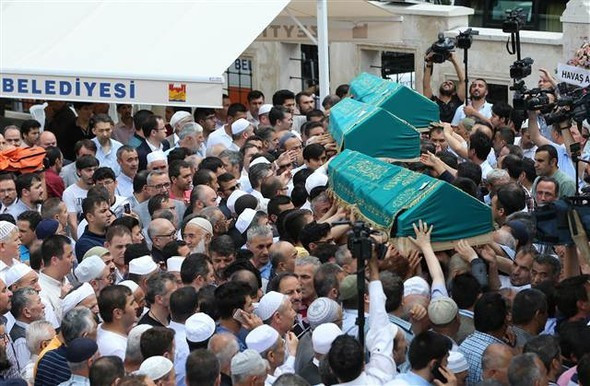 Hain saldırıda 3 çocuğu ve torununu kaybetti - Resim: 3