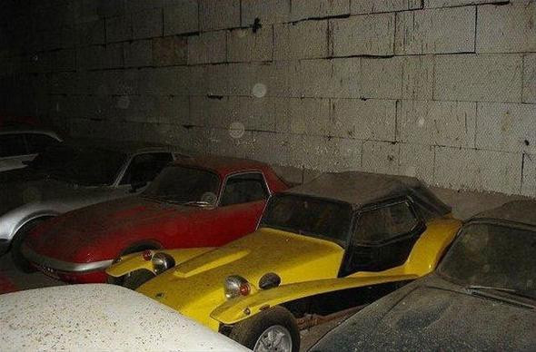 Satın aldığı ahırın içinden çıkanlar şoke etti! - Resim: 3