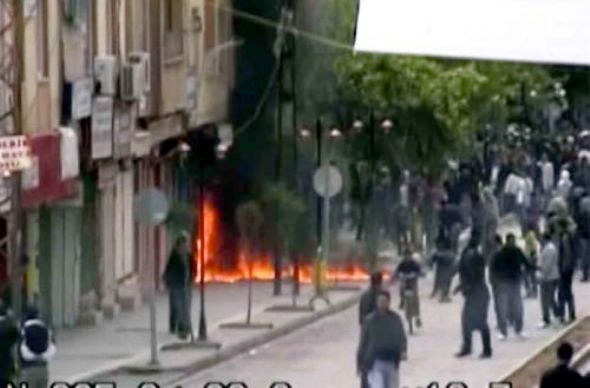 Kızıltepe'de ilkokula saldırdılar - Resim: 2