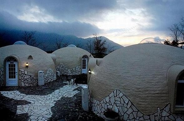 2 saatte yapılan bu evler 300 yıl dayanıyor! - Resim: 3