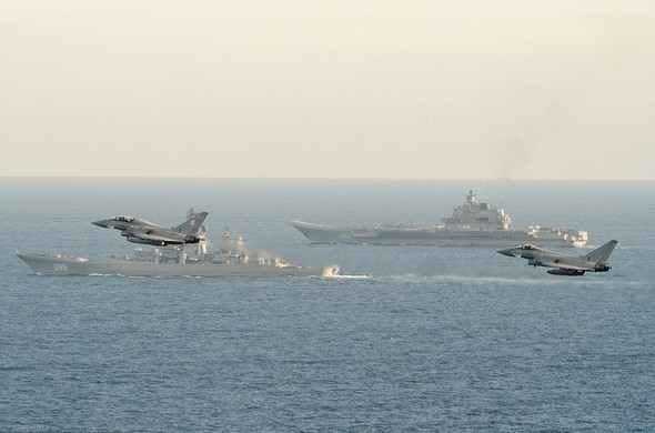 Rusya'ya yakın markaj! Böyle takip ettiler - Resim: 3