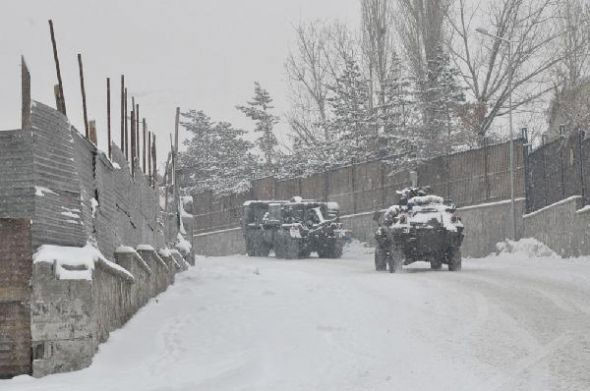 Hakkari sınırına sevkiyat - Resim: 4