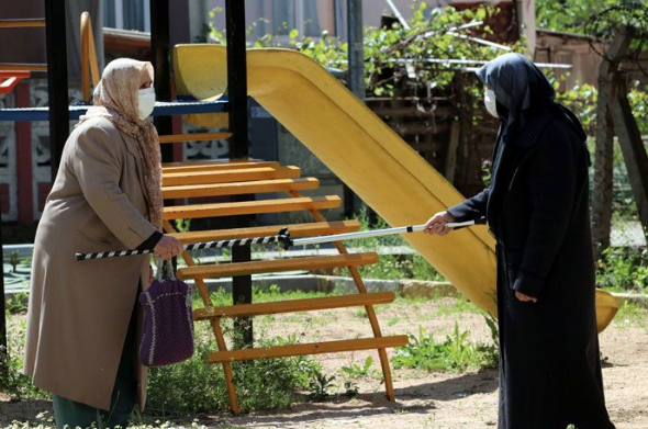 65 yaş üstü vatandaşların sokağa çıkış saatleri değiştirilsin önerisi - Resim: 4