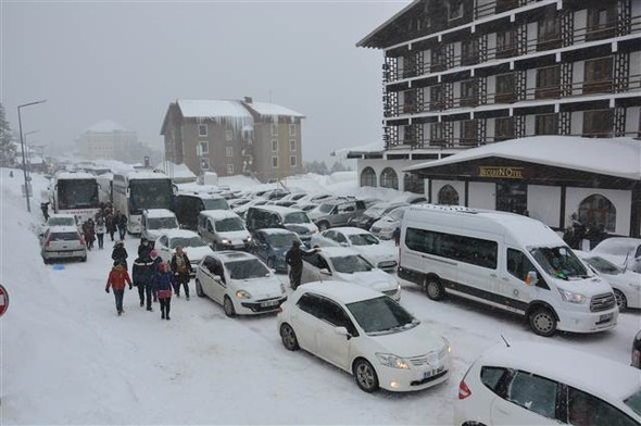 Tatilci akını  trafiği kilitledi - Resim: 4