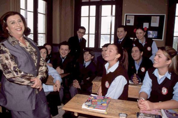 2000'li yıllarda yayına giren efsane diziler - Resim: 3