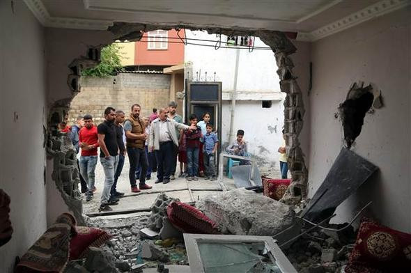 Silopi’de polis panzeri eve çarptı: 2 çocuk hayatını kaybetti - Resim: 4