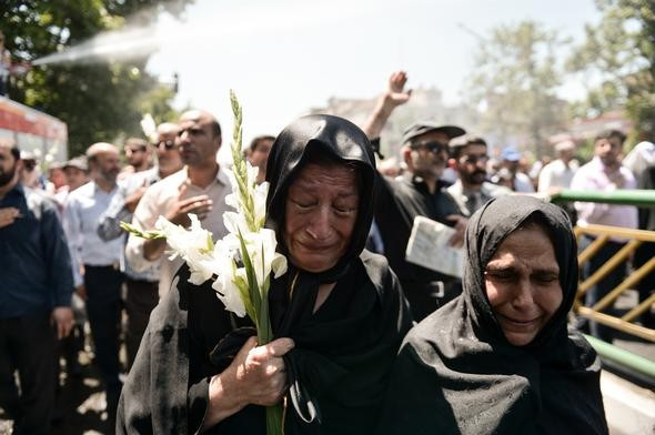 İran terör saldırısı sonrası bugün 2 ülkeyi hedef aldı - Resim: 1