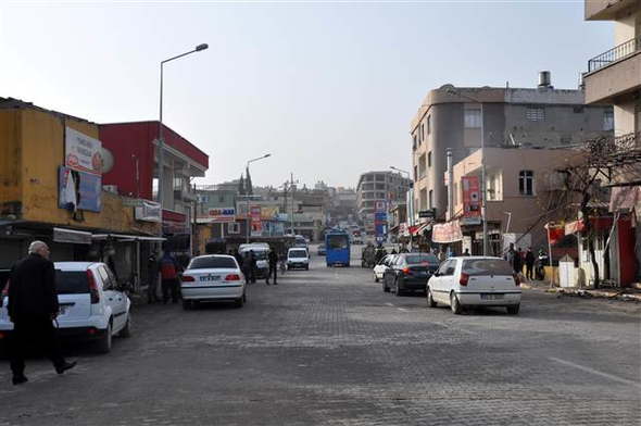 Gün ağarınca felaket ortaya çıktı! Evleri böyle vurmuş - Resim: 2