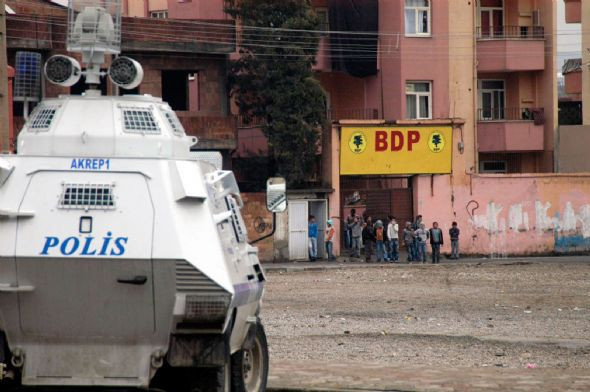 Cizre'li kadından PKK'ya isyan! - Resim: 3