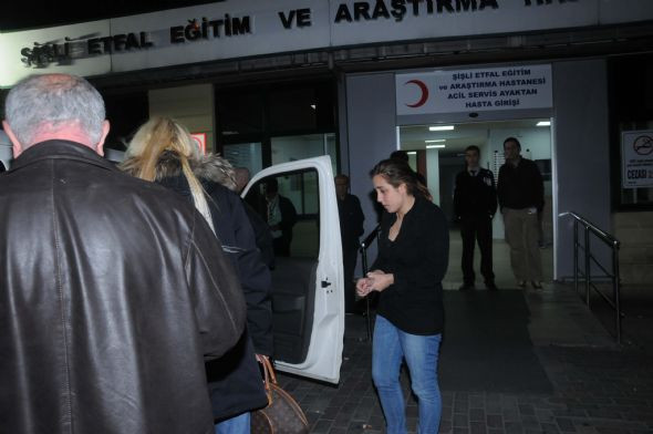 Ünlü oyuncunun kızı darp edildi! - Resim: 4