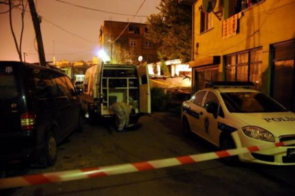 Tuvalet kavgası kanlı bitti! - Resim: 1