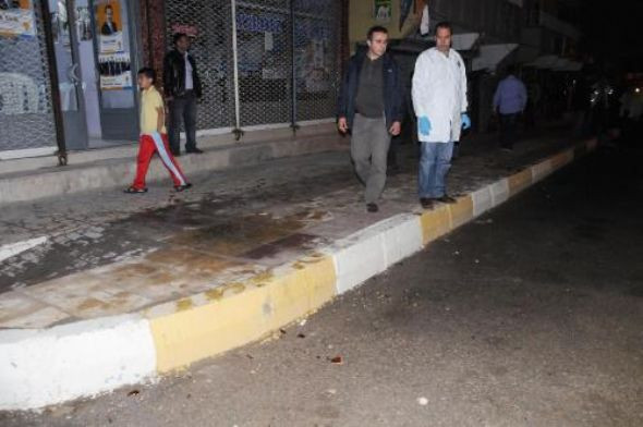 Ak Parti seçim bürosuna saldırı! - Resim: 3