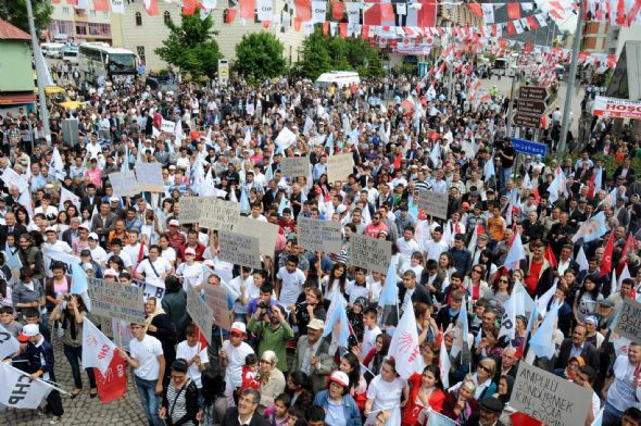 Gandi halkına bu kez telefonla hitap etti - Resim: 1