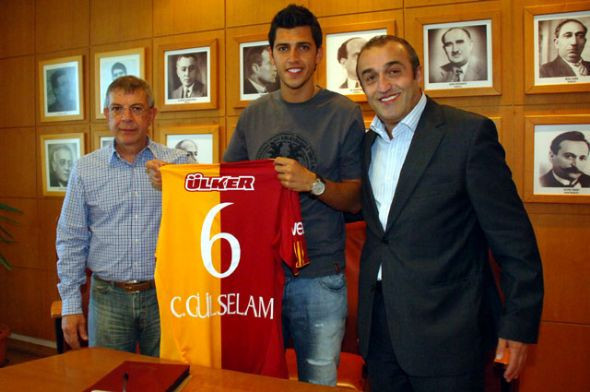 Cimbom Trabzon'un yıldızını kaptı - Resim: 3