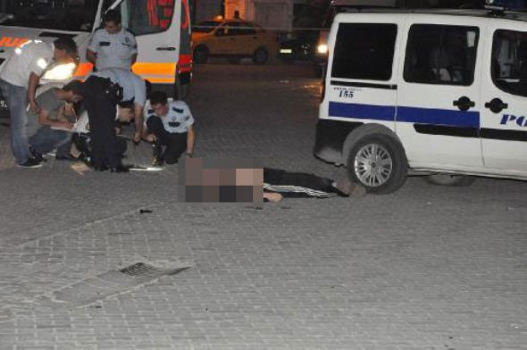 Polisi hedef alan saldırgan öldürüldü  - Resim: 4