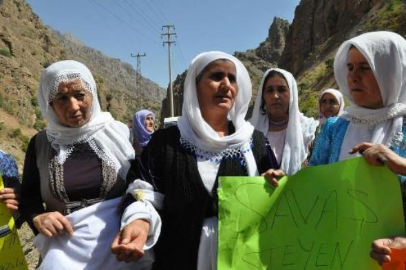 Canlı kalkanlar sınırda - Resim: 4