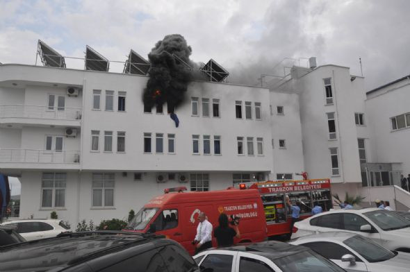 Trabzonspor tesislerinde yangın - Resim: 3