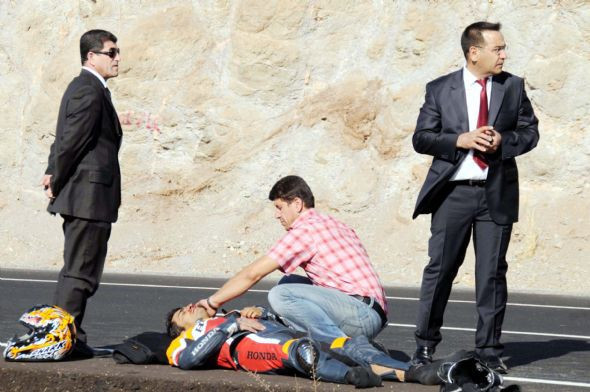 Bakan'ın konvoyunda talihsiz kaza - Resim: 3