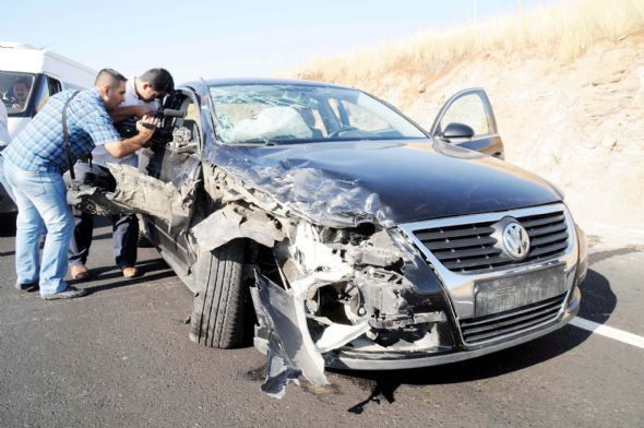 Bakan'ın konvoyunda talihsiz kaza - Resim: 4