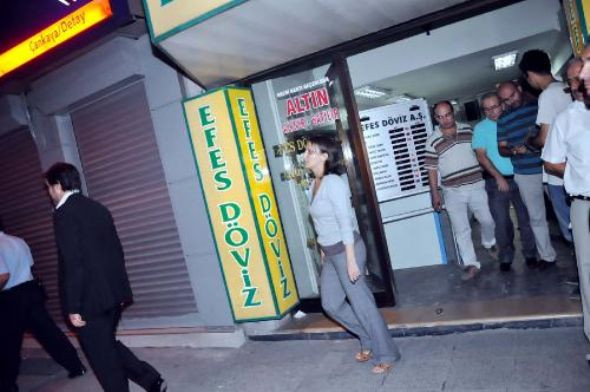 Döviz bürosunda dehşet saçtı - Resim: 1