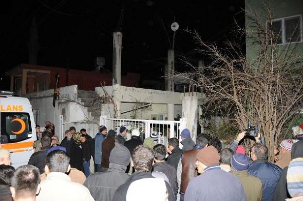 1'i hamile 3 kişi zehirlenerek öldü! - Resim: 1