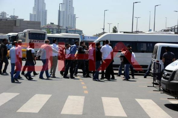 İnanılmaz! Tam vurma anı çekildi - Resim: 4