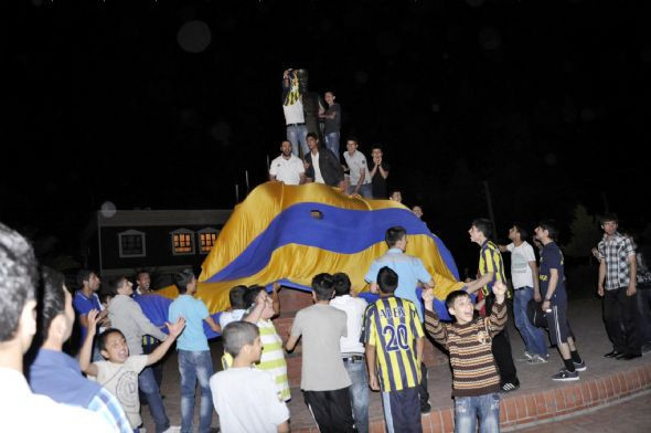 Atatürk'e Fenerbahçe forması  - Resim: 3