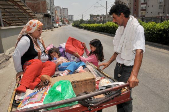 Hayatları bu seyyar el arabasına bağlı - Resim: 3