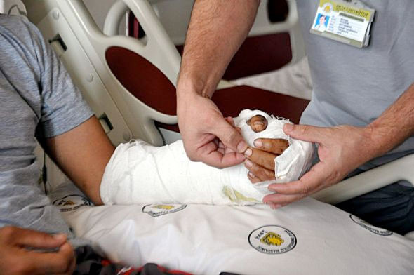 Kopan elini bırakıp kaçtı! - Resim: 2